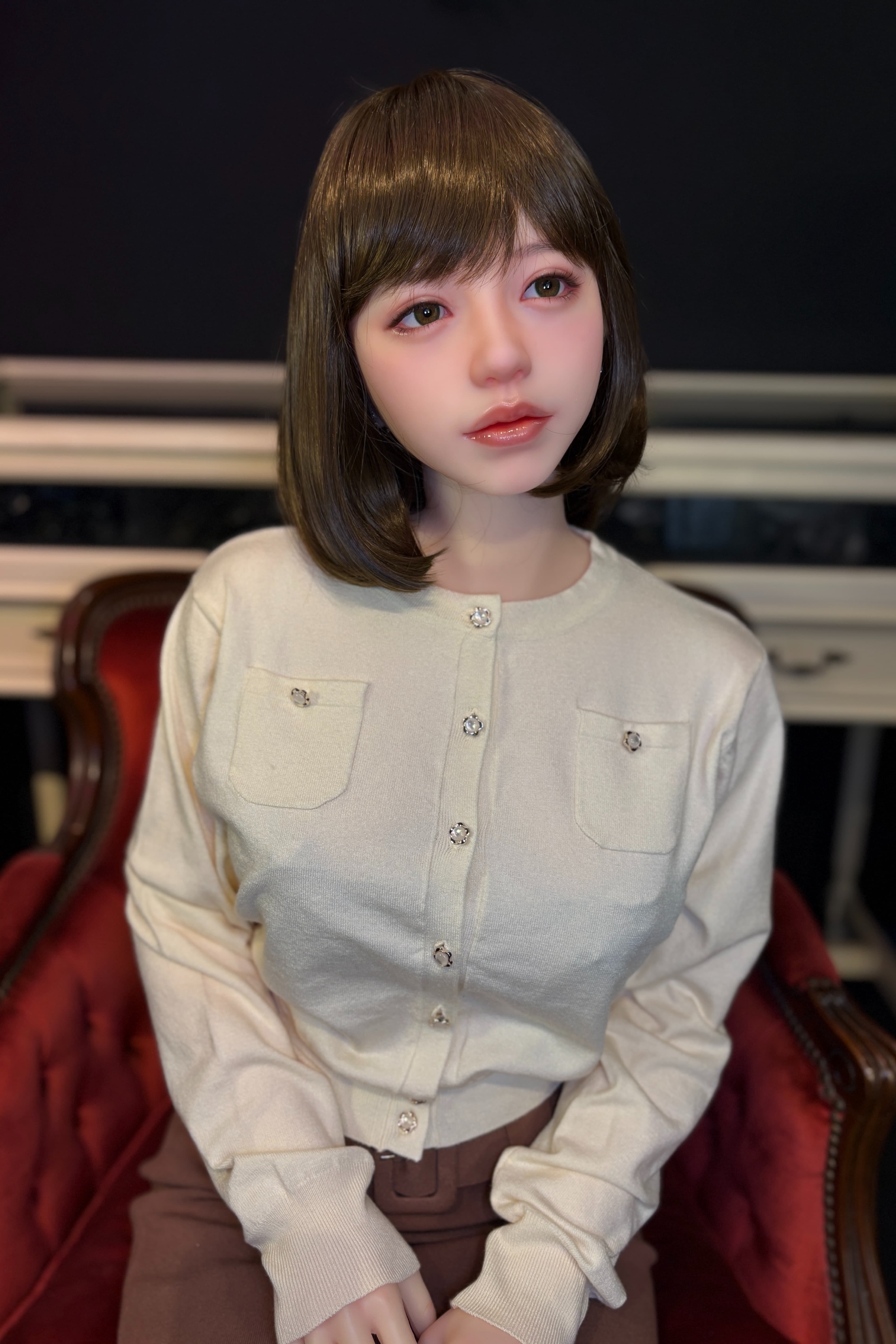 佐伯こはる 美白 147cm